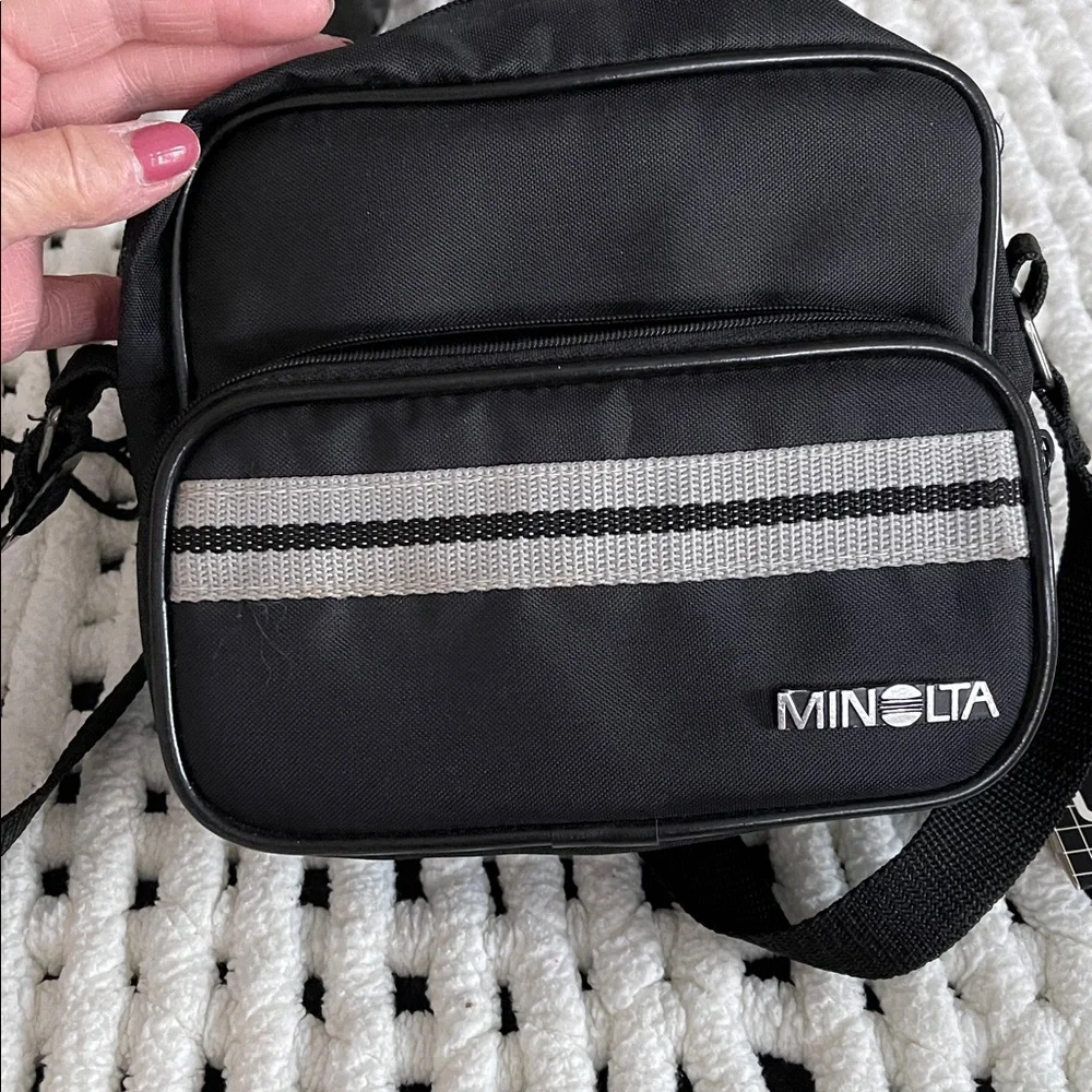 Minolta F50 II Black Camera,case, lense tissue. 1970’s. EUC. Not tested.